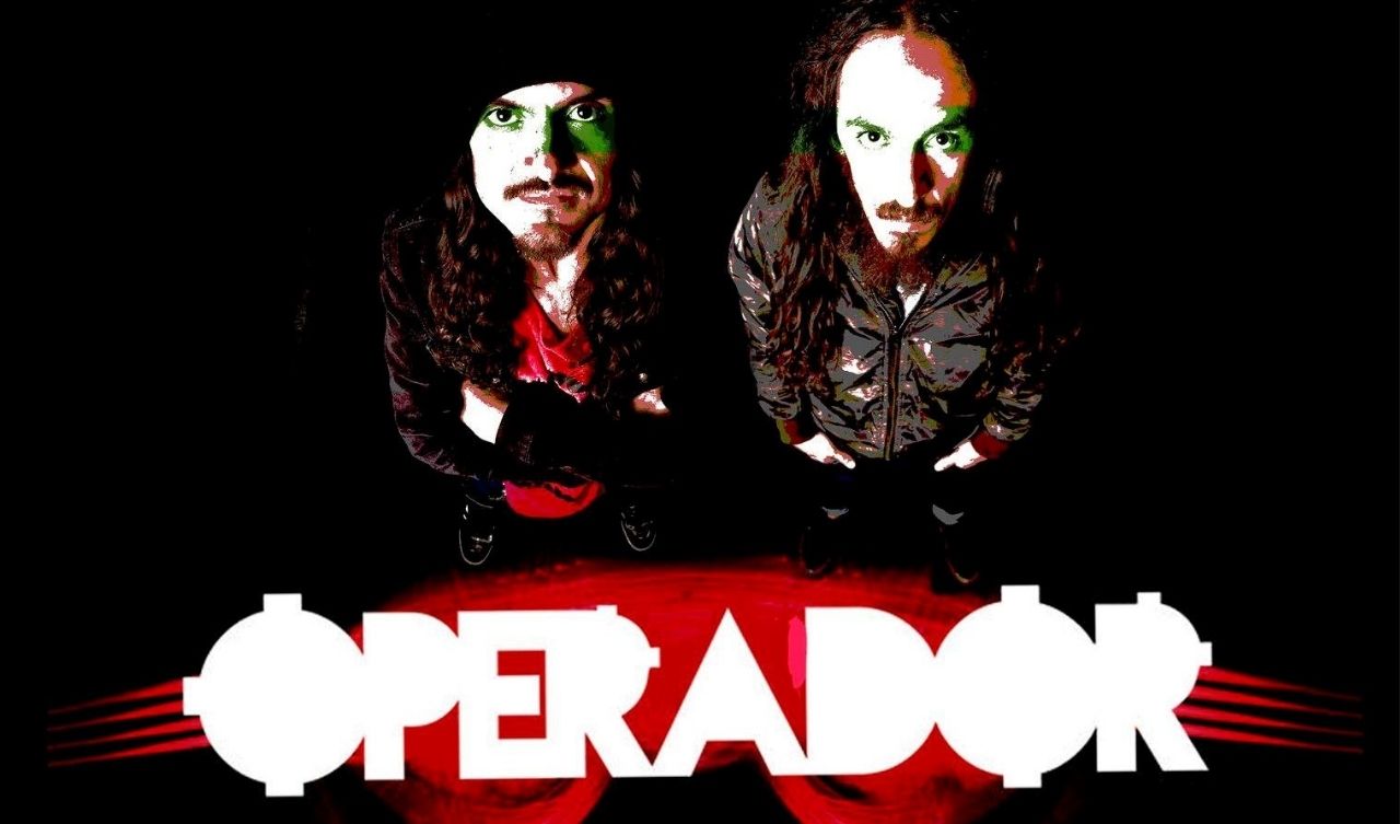 Operador - Comiendo Tierra